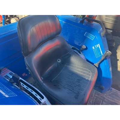 ISEKI トラクター TA267F