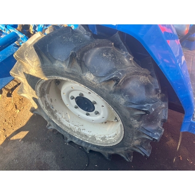 ISEKI トラクター TA267F