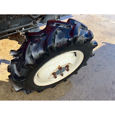 KUBOTA トラクター L1-215D