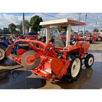 KUBOTA トラクター L1-215D