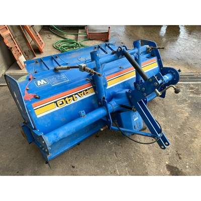 ISEKI トラクター TU205F