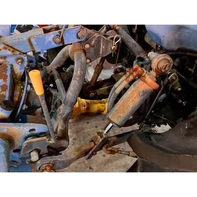 ISEKI トラクター TK33F