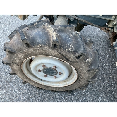 ISEKI トラクター TH235F