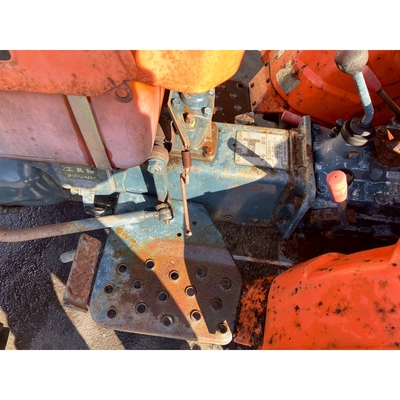 KUBOTA トラクター B7001D