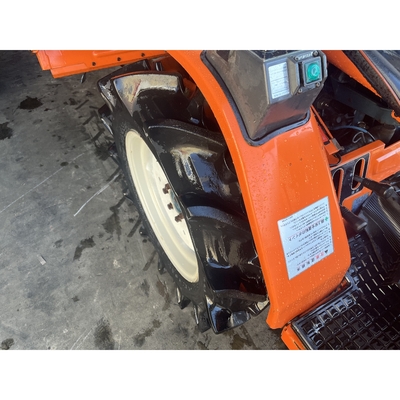 KUBOTA トラクター B1-15D