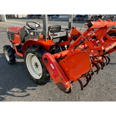KUBOTA トラクター GB18