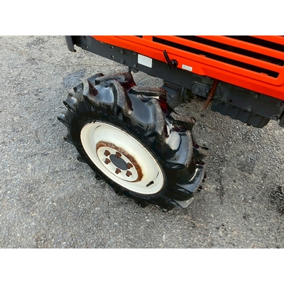 KUBOTA トラクター L1-195