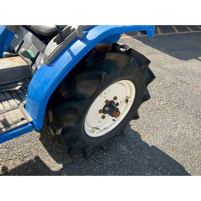 ISEKI トラクター TF5F