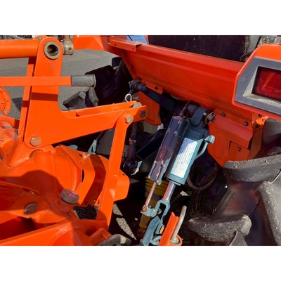 KUBOTA トラクター L1-18