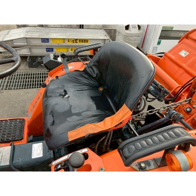 KUBOTA トラクター B1502 