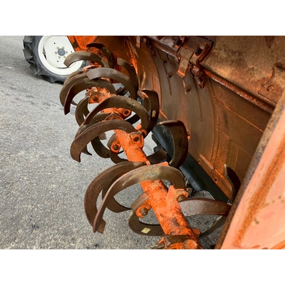 KUBOTA トラクター B7001D