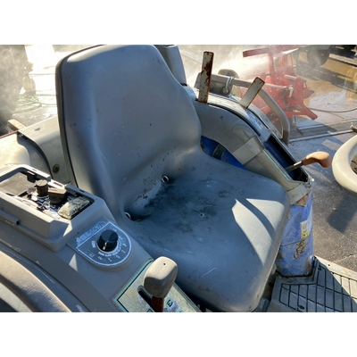 ISEKI トラクター TH26