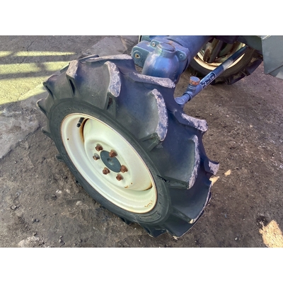 KUBOTA トラクター GT5