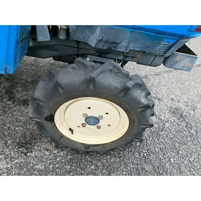 ISEKI トラクター TU155F