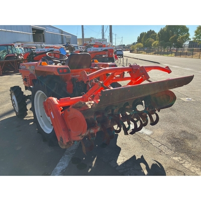 KUBOTA トラクター L1-255D