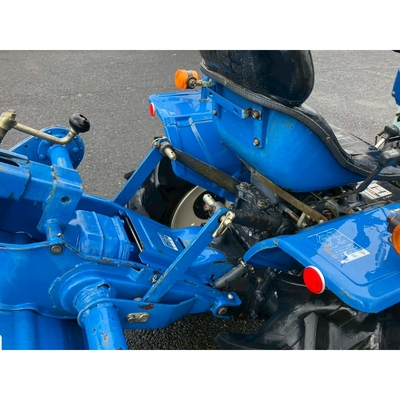 ISEKI トラクター TX1410F