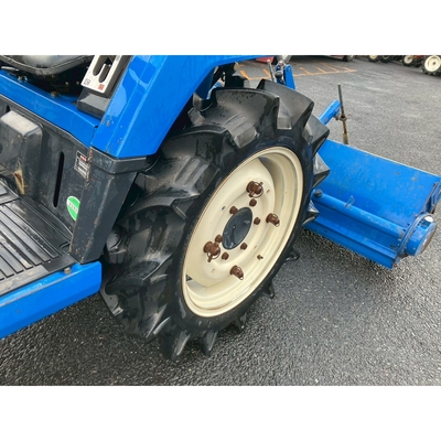 ISEKI トラクター TU175