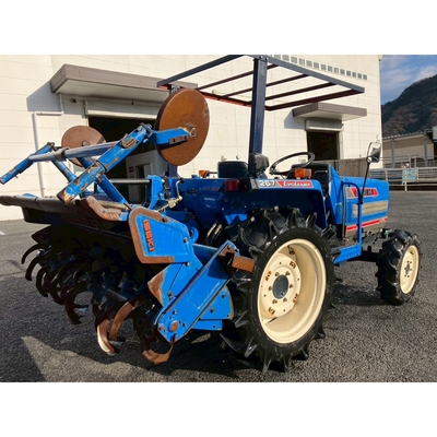 ISEKI トラクター TA267F