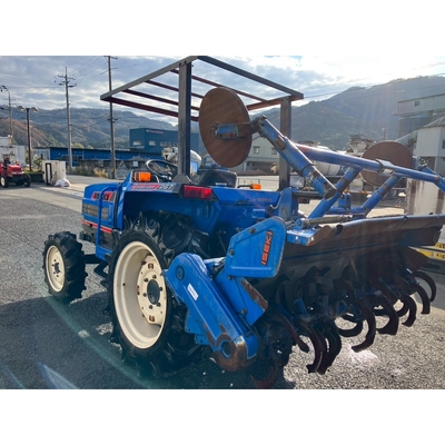 ISEKI トラクター TA267F