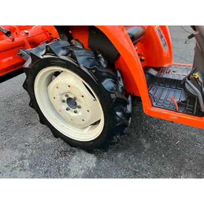 KUBOTA トラクター KT22