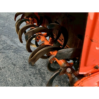 KUBOTA トラクター B7001D