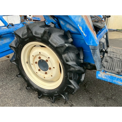 ISEKI トラクター TU205F