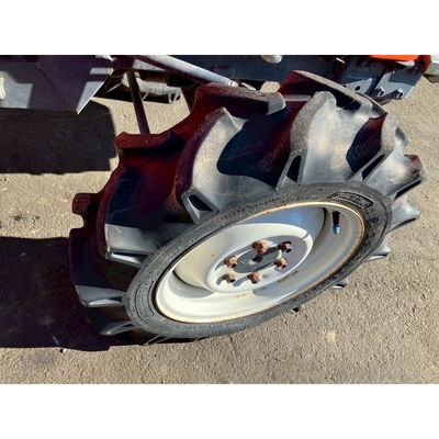 KUBOTA トラクター GT3