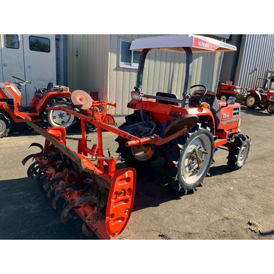 KUBOTA トラクター GT3