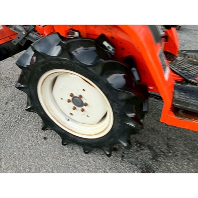 KUBOTA トラクター A-17