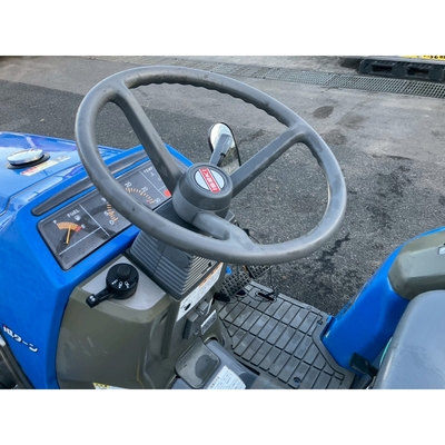 ISEKI トラクター TF243F