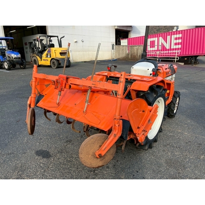 KUBOTA トラクター  B1600D