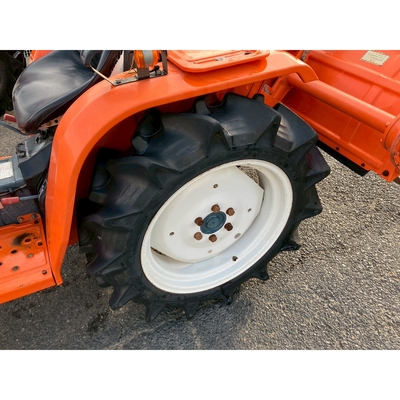 KUBOTA トラクター  B1600D