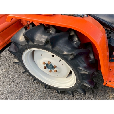 KUBOTA トラクター  B1600D
