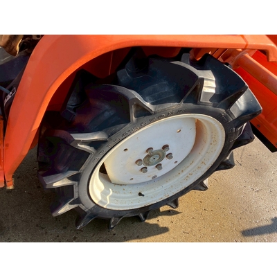 KUBOTA トラクター  B1600D