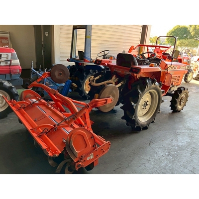 KUBOTA トラクター L1-215D