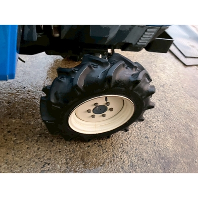 ISEKI トラクター TU175F