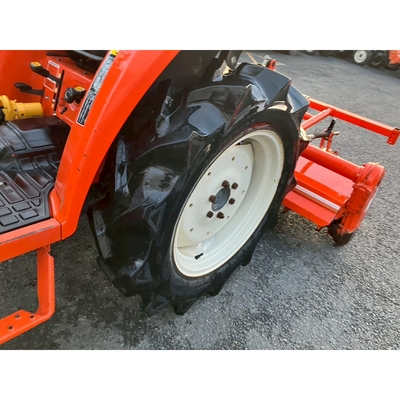 KUBOTA トラクター GT23