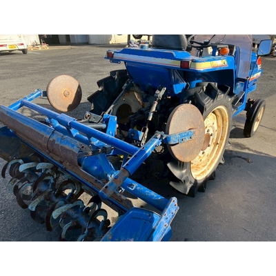 ISEKI トラクター TU180S