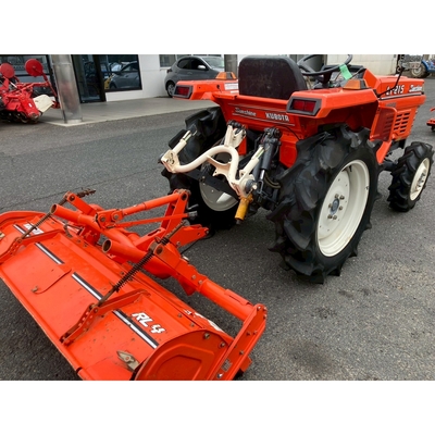 KUBOTA トラクター L1-215