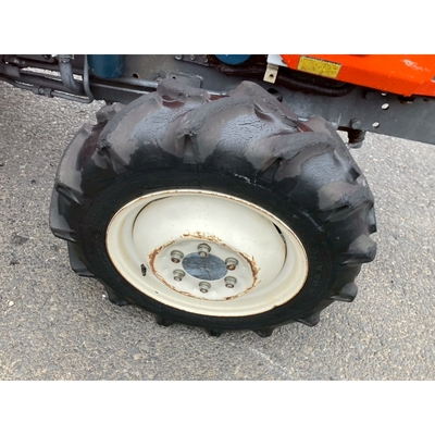 KUBOTA トラクター L1-215