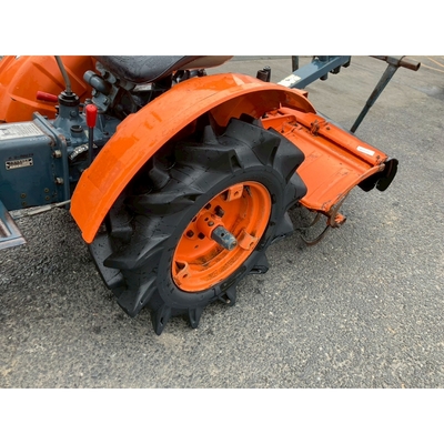 KUBOTA トラクター B6001D