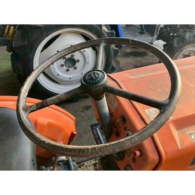 KUBOTA トラクター B6000