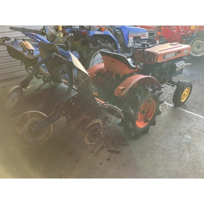 KUBOTA トラクター B6000