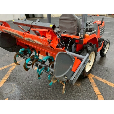 KUBOTA トラクター GB13