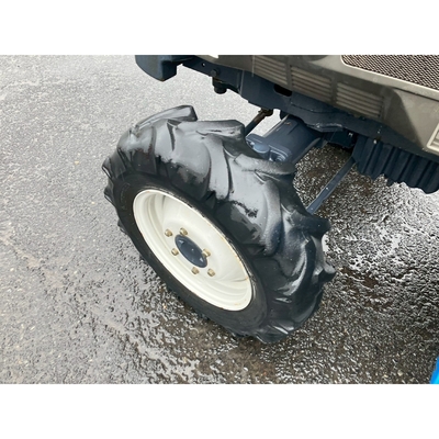 ISEKI トラクター TG273F