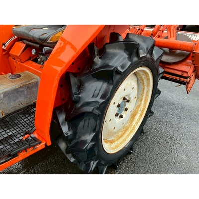 KUBOTA トラクター L1-225