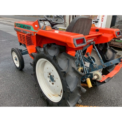 KUBOTA トラクター L1-225S