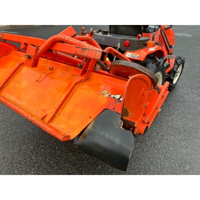 KUBOTA トラクター B52