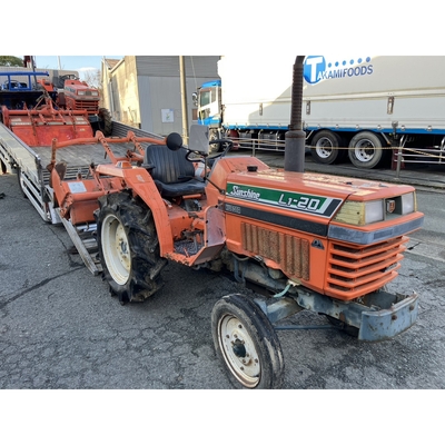 KUBOTA トラクター L1-20S
