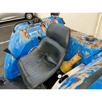 ISEKI トラクター TA320F